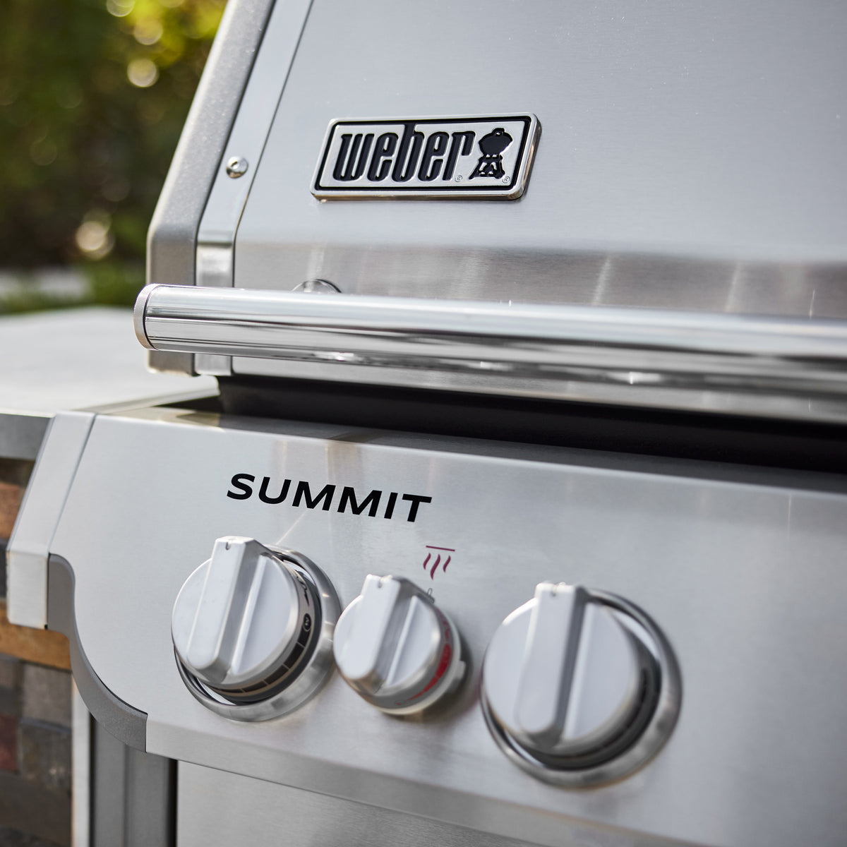 Summit® SB38 S Built-In Gas Grill (Natural Gas)